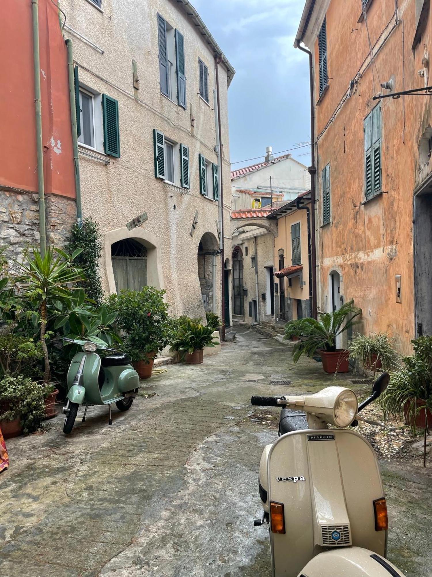 Uliveto Saglietto Agriturismo A Poggi Apartments Imperia Zewnętrze zdjęcie