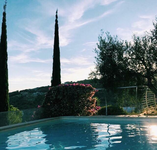 Uliveto Saglietto Agriturismo A Poggi Apartments Imperia Zewnętrze zdjęcie